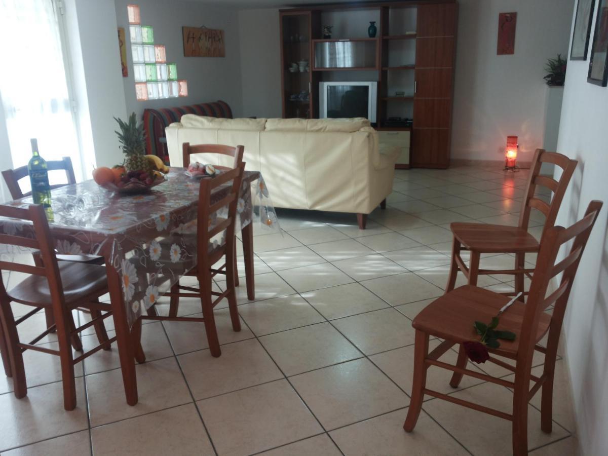 Giardino Fiorito Apartment ตราปานี ภายนอก รูปภาพ